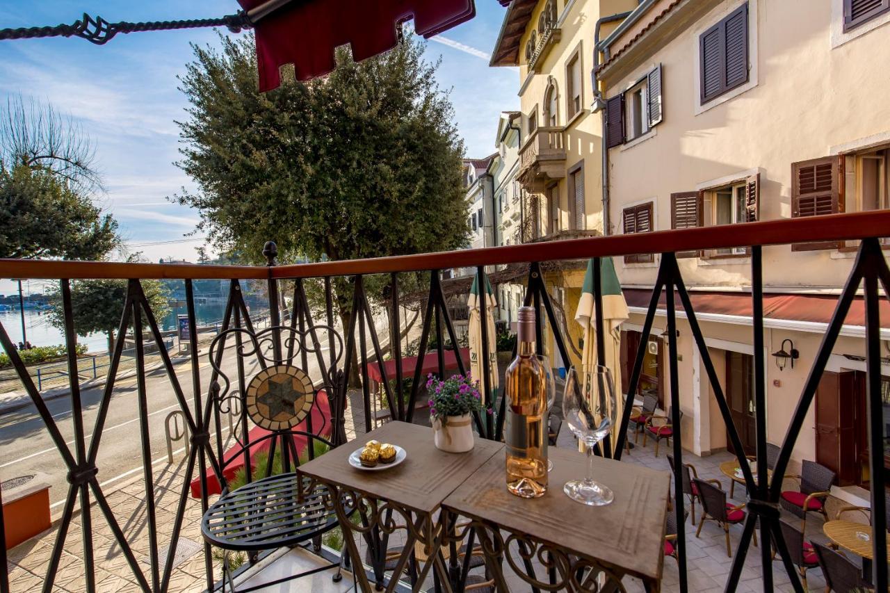 Beautiful Apartment House On The Seaside Ika Exterior photo